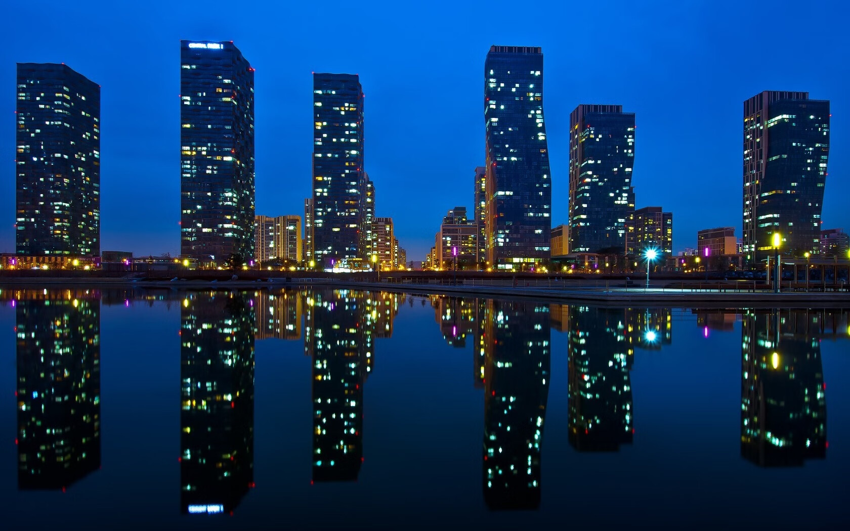 拉文突破上篮公牛继续刷新纪录,公牛队的拉文是扣篮王吗