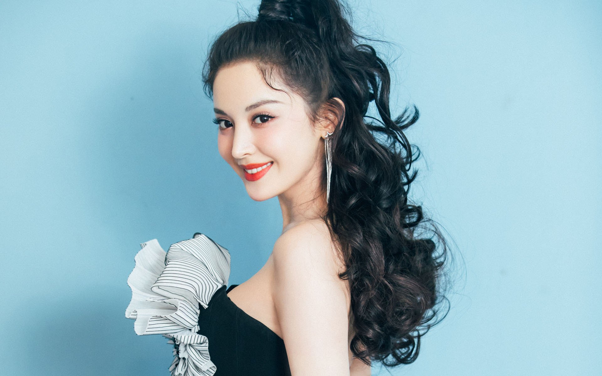 荷兰队在国际赛场继续保持优异成绩